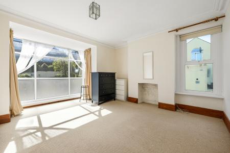 6 bedroom Detached house for sale in Langland Road, Swansea, SA3