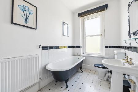 6 bedroom Detached house for sale in Langland Road, Swansea, SA3