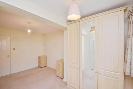 2 bedroom Bungalow for sale in Chapel Road, Swansea, SA4