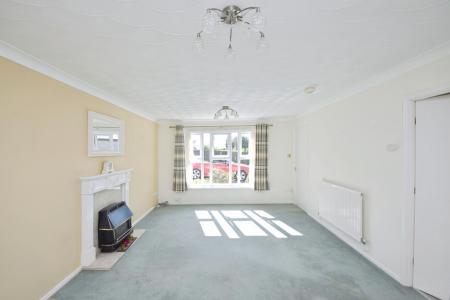 2 bedroom Bungalow for sale in Chapel Road, Swansea, SA4