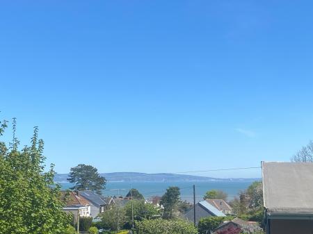 1 bedroom Flat to let in Heath Court, West Cross, Swansea, SA3