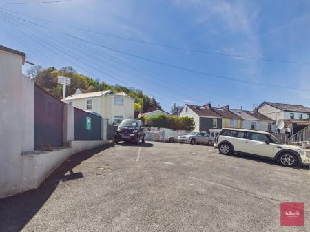 1 bedroom Flat to let in Irvine Court, Mumbles, Swansea, SA3
