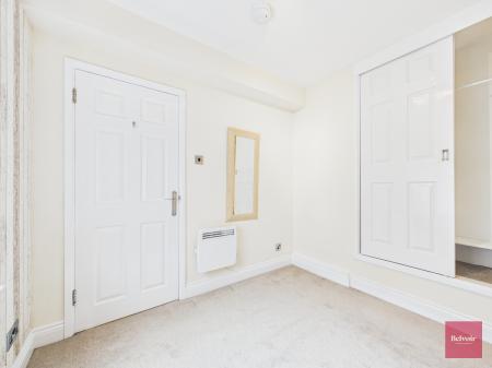 1 bedroom Flat to let in Irvine Court, Mumbles, Swansea, SA3