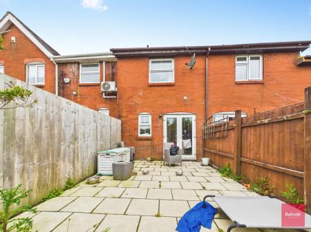 2 bedroom Terraced House to let in Bryncelyn, Llangyfelach, Swansea, SA6