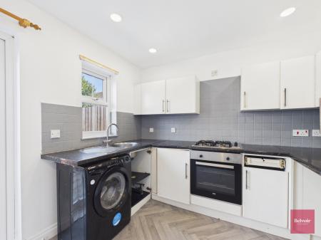 2 bedroom Terraced House to let in Bryncelyn, Llangyfelach, Swansea, SA6