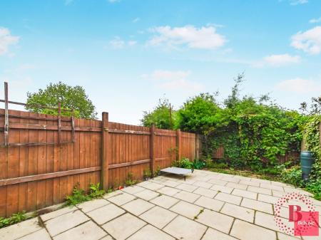 2 bedroom Terraced House to let in Bryncelyn, Llangyfelach, Swansea, SA6