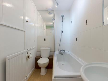 2 bedroom Terraced House to let in Bryncelyn, Llangyfelach, Swansea, SA6