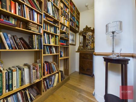 2 bedroom Semi-detached house to let in Newton Road, Mumbles, Swansea, SA3