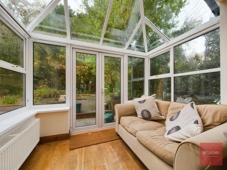 2 bedroom Semi-detached house to let in Newton Road, Mumbles, Swansea, SA3