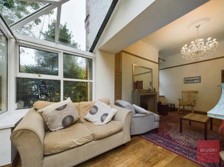 2 bedroom Semi-detached house to let in Newton Road, Mumbles, Swansea, SA3