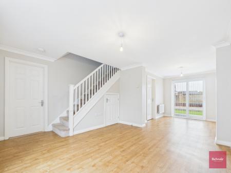 4 bedroom Detached house to let in Herbert Thomas Way, Birchgrove, Swansea, SA7