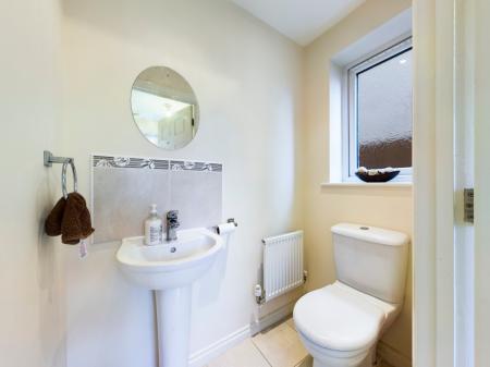 4 bedroom Detached house to let in Herbert Thomas Way, Birchgrove, Swansea, SA7