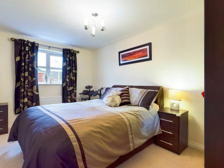 4 bedroom Detached house to let in Herbert Thomas Way, Birchgrove, Swansea, SA7