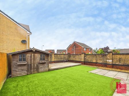 4 bedroom Detached house to let in Herbert Thomas Way, Birchgrove, Swansea, SA7