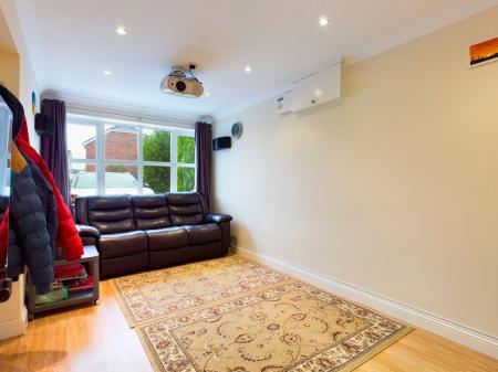 4 bedroom Detached house to let in Herbert Thomas Way, Birchgrove, Swansea, SA7