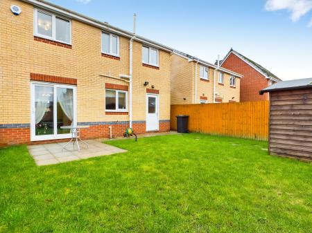 4 bedroom Detached house to let in Herbert Thomas Way, Birchgrove, Swansea, SA7