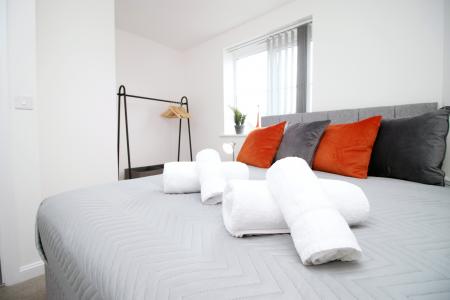 2 bedroom Flat to let in Bellerphon Court, Copper Quarter, Swansea, SA1