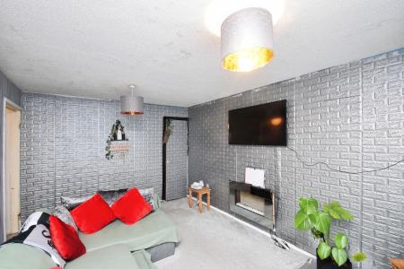 2 bedroom End of terrace house for sale in Heol Gruffydd, Swansea, SA5