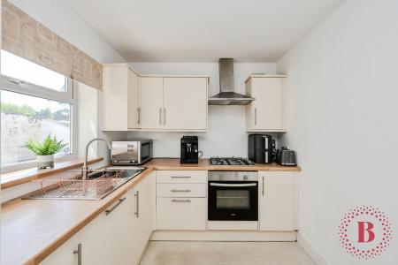 2 bedroom Semi-detached house for sale in Dillwyn Road, Swansea, SA2