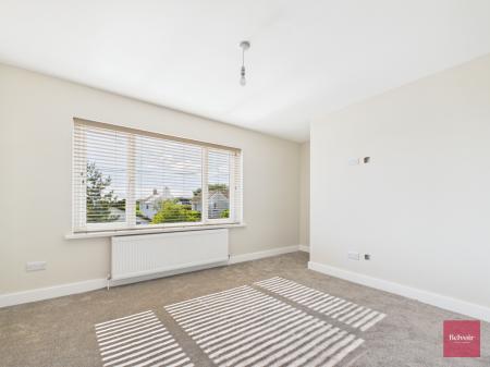 2 bedroom Flat to let in Bishopston Road, Bishopston, Swansea, SA3