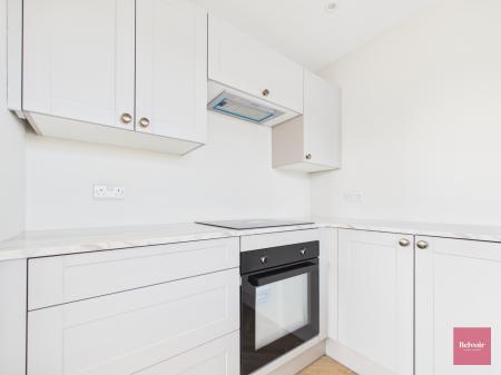2 bedroom Flat to let in Bishopston Road, Bishopston, Swansea, SA3