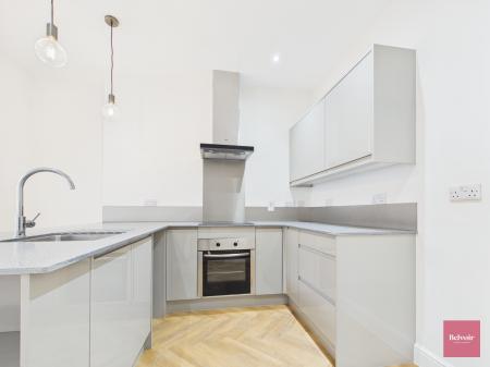 2 bedroom Terraced House to let in Castle Square, Mumbles, Swansea, SA3