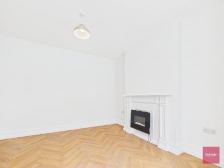 2 bedroom Terraced House to let in Castle Square, Mumbles, Swansea, SA3