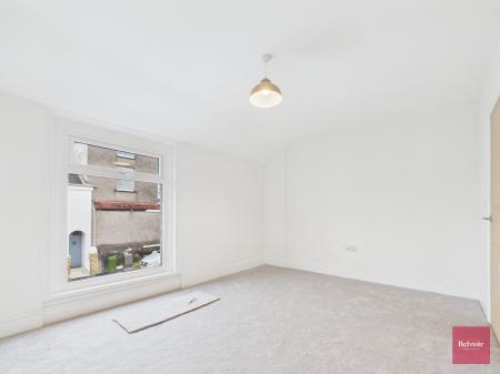 2 bedroom Terraced House to let in Castle Square, Mumbles, Swansea, SA3