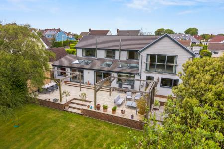 4 bedroom Detached house for sale in Cambridge Road, Langland, Swansea, SA3