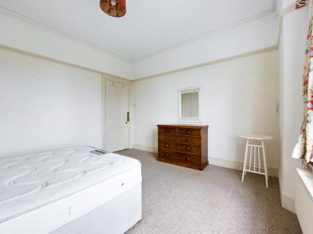 3 bedroom Semi-detached house to let in Slade Road, Newton, Swansea, SA3