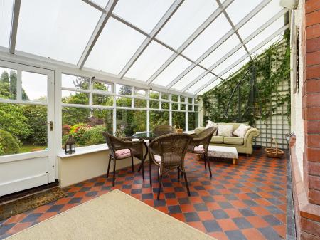 3 bedroom Semi-detached house to let in Slade Road, Newton, Swansea, SA3