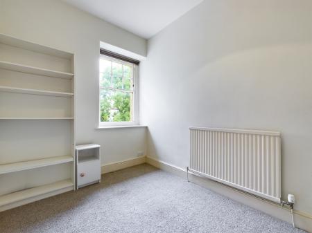 3 bedroom Semi-detached house to let in Slade Road, Newton, Swansea, SA3