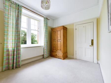 3 bedroom Semi-detached house to let in Slade Road, Newton, Swansea, SA3