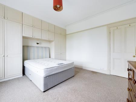 3 bedroom Semi-detached house to let in Slade Road, Newton, Swansea, SA3