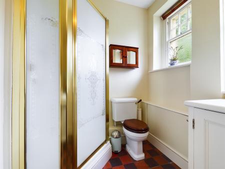 3 bedroom Semi-detached house to let in Slade Road, Newton, Swansea, SA3