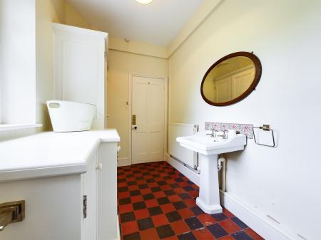 3 bedroom Semi-detached house to let in Slade Road, Newton, Swansea, SA3