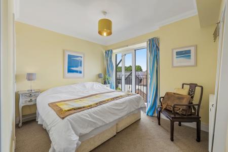 5 bedroom Town house for sale in Mumbles Road, Mumbles, Swansea, SA3