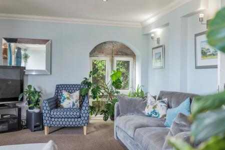 5 bedroom Town house for sale in Mumbles Road, Mumbles, Swansea, SA3