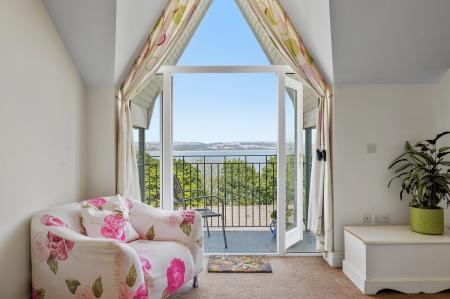 5 bedroom Town house for sale in Mumbles Road, Mumbles, Swansea, SA3