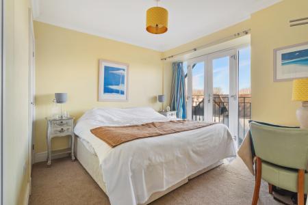 5 bedroom Town house for sale in Mumbles Road, Mumbles, Swansea, SA3