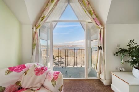 5 bedroom Town house for sale in Mumbles Road, Mumbles, Swansea, SA3