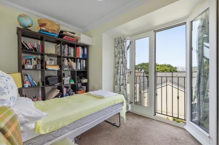 5 bedroom Town house for sale in Mumbles Road, Mumbles, Swansea, SA3