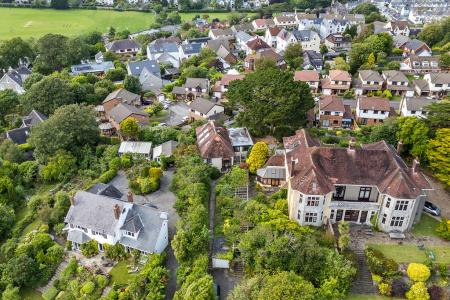 10 bedroom Detached house for sale in Higher Lane, Swansea, SA3