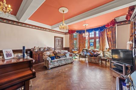 10 bedroom Detached house for sale in Higher Lane, Swansea, SA3