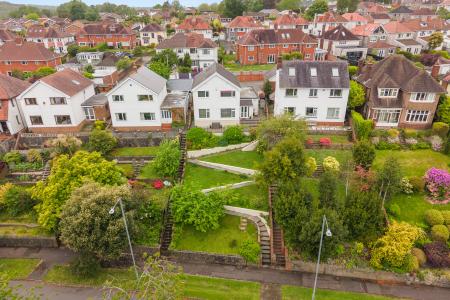 4 bedroom Detached house for sale in Derwen Fawr Road, Derwen Fawr, Swansea, SA2