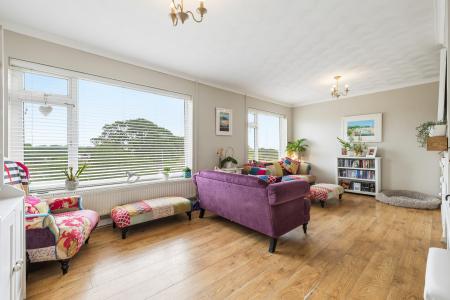 4 bedroom Detached house for sale in Derwen Fawr Road, Derwen Fawr, Swansea, SA2
