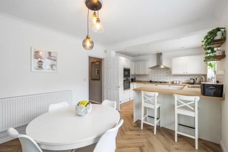 4 bedroom Detached house for sale in Derwen Fawr Road, Derwen Fawr, Swansea, SA2