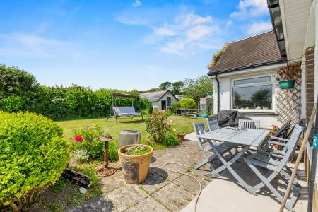 3 bedroom Detached house for sale in Port Eynon, Swansea, SA3
