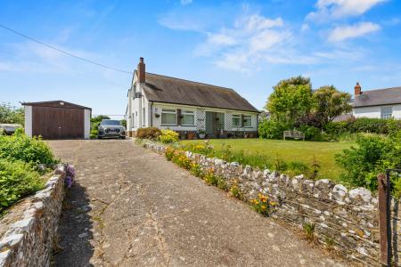 3 bedroom Detached house for sale in Port Eynon, Swansea, SA3