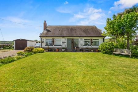 3 bedroom Detached house for sale in Port Eynon, Swansea, SA3